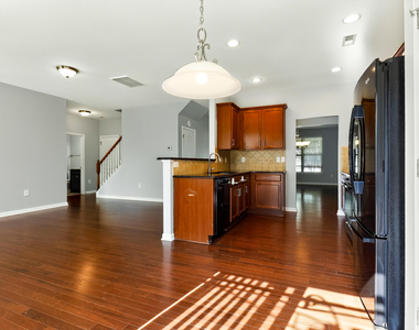 614 Rose Laurel Court - Photo Thumbnail 14