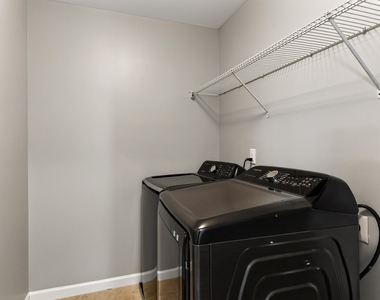 614 Rose Laurel Court - Photo Thumbnail 32