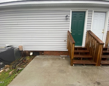 4812 Hoyle Drive - Photo Thumbnail 12