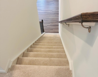 2924 Hickory Field Drive - Photo Thumbnail 6