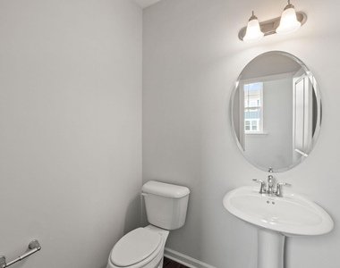 1021 Commack Drive - Photo Thumbnail 24