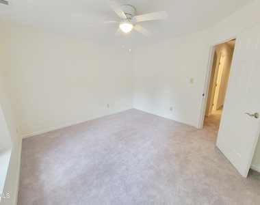 5325 Fairmead Circle - Photo Thumbnail 54