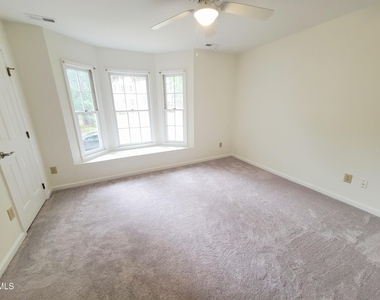 5325 Fairmead Circle - Photo Thumbnail 51