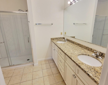 5325 Fairmead Circle - Photo Thumbnail 35