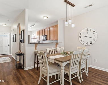 2505 Asher View Court - Photo Thumbnail 4