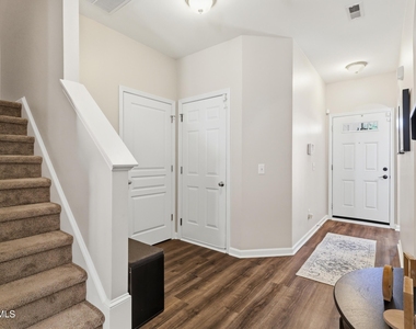 2505 Asher View Court - Photo Thumbnail 16