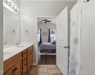 2505 Asher View Court - Photo Thumbnail 11