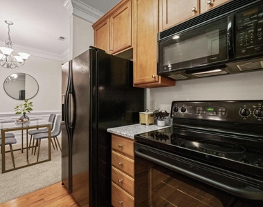 225 Waterford Lake Drive - Photo Thumbnail 13