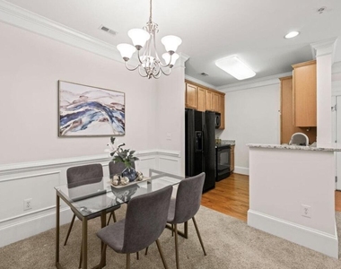 225 Waterford Lake Drive - Photo Thumbnail 7