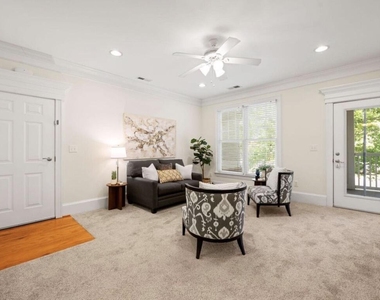 225 Waterford Lake Drive - Photo Thumbnail 4