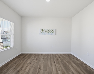 131 Acorn Grove Road - Photo Thumbnail 2