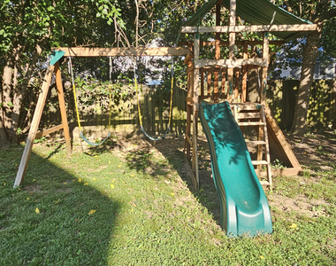 2132 Bellaire Avenue - Photo Thumbnail 31