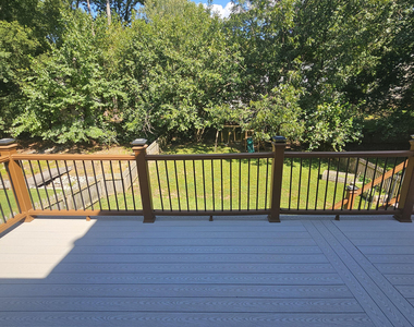 2132 Bellaire Avenue - Photo Thumbnail 30