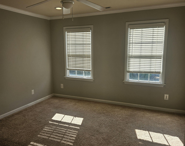 2132 Bellaire Avenue - Photo Thumbnail 21