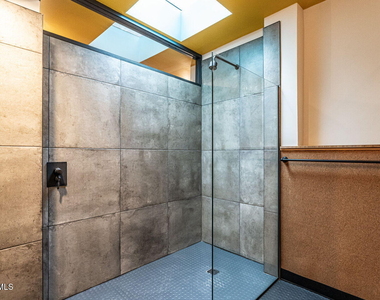 511 Transylvania Avenue - Photo Thumbnail 24