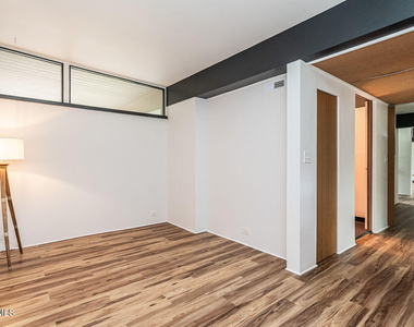 511 Transylvania Avenue - Photo Thumbnail 27