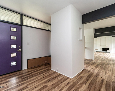 511 Transylvania Avenue - Photo Thumbnail 5