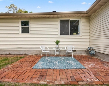 3437 Apache Drive - Photo Thumbnail 30