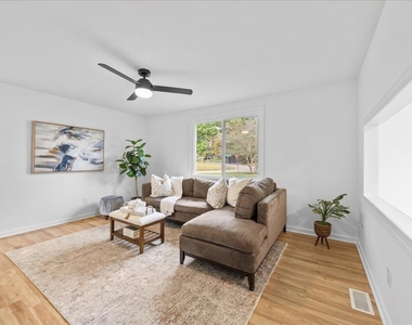 3437 Apache Drive - Photo Thumbnail 8