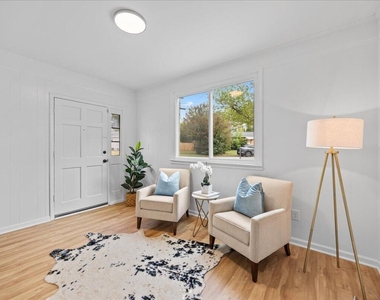 3437 Apache Drive - Photo Thumbnail 7