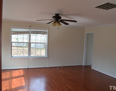 1182 Fairlane Road - Photo Thumbnail 5