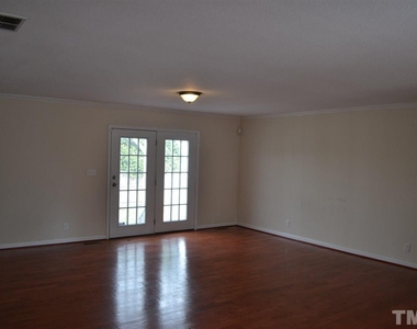 1182 Fairlane Road - Photo Thumbnail 8