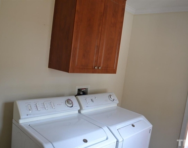 1182 Fairlane Road - Photo Thumbnail 9