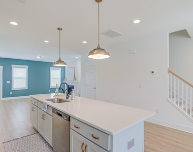 6403 Taylor Road - Photo Thumbnail 15