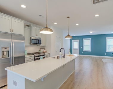 6403 Taylor Road - Photo Thumbnail 10
