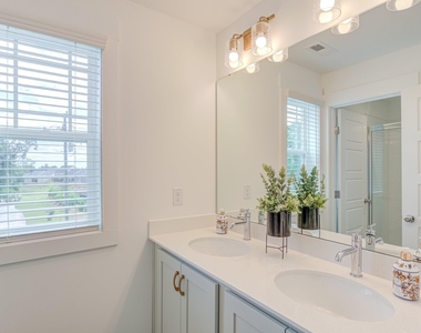 6403 Taylor Road - Photo Thumbnail 24
