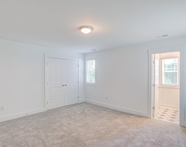 6403 Taylor Road - Photo Thumbnail 22