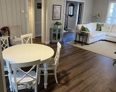 7821 Haymarket Lane - Photo Thumbnail 20