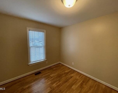 1017 Bren Arbor Court - Photo Thumbnail 16