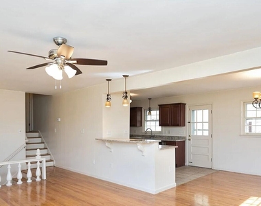 1007 Vandora Springs Road - Photo Thumbnail 4