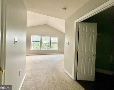 45 Bruce Drive - Photo Thumbnail 11