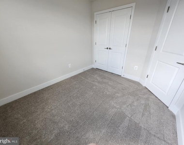 253 Newton Pippin Drive - Photo Thumbnail 16