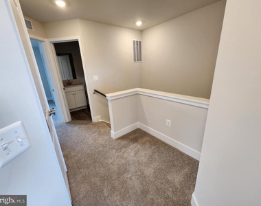 253 Newton Pippin Drive - Photo Thumbnail 11