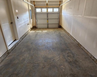 253 Newton Pippin Drive - Photo Thumbnail 23