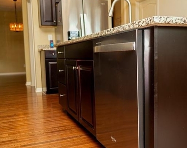 18 Farmview Drive - Photo Thumbnail 9