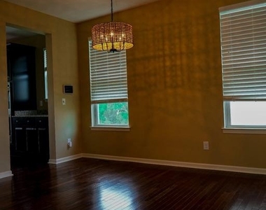 18 Farmview Drive - Photo Thumbnail 46