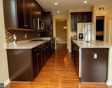 18 Farmview Drive - Photo Thumbnail 18