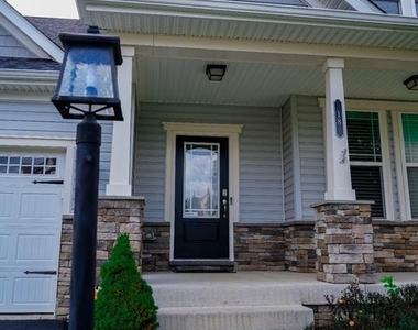 18 Farmview Drive - Photo Thumbnail 62
