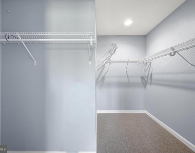 261 Baer Oak Drive - Photo Thumbnail 22