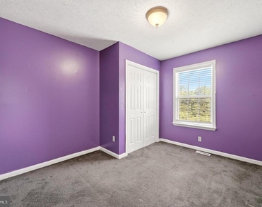 261 Baer Oak Drive - Photo Thumbnail 24