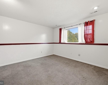 261 Baer Oak Drive - Photo Thumbnail 29
