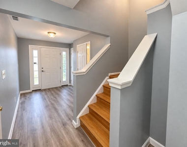 11736 Batley Place - Photo Thumbnail 19