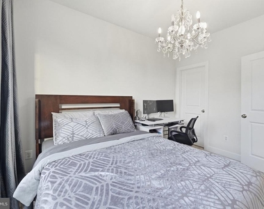 657 Belmont Bay Drive - Photo Thumbnail 18