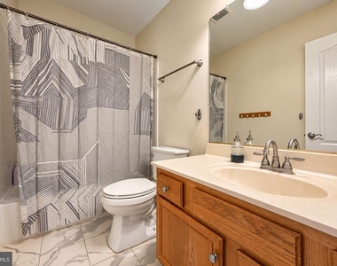 15573 Trisail Court - Photo Thumbnail 16
