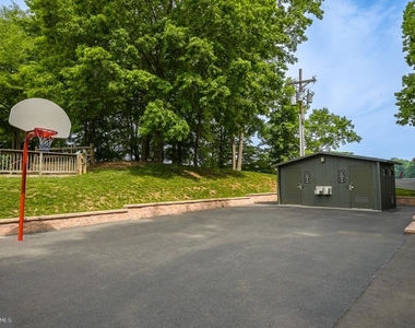15573 Trisail Court - Photo Thumbnail 34
