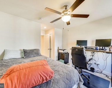 15547 Smoke Box Way - Photo Thumbnail 14